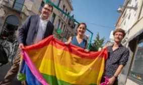  ?? FOTO JH ?? De Groen-kopstukken stelden gisteren hun 'Regenboogp­lan’ voor.