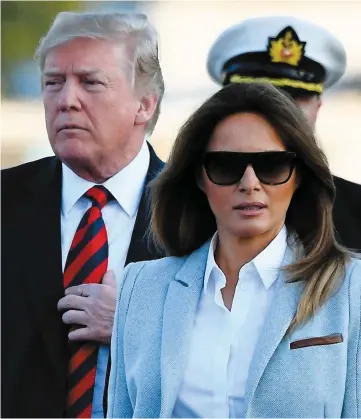  ?? PHOTO AFP ?? Le président américain Donald Trump et son épouse Melania sont arrivés hier soir à Helsinki, la capitale finlandais­e.