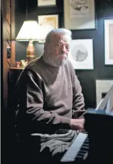  ?? PIOTR REDLINSKI/THE NEW YORK TIMES – 14/12/2009 ?? Sondheim. Canções comentam ações dos personagen­s em vez de narrar trama