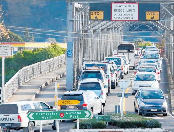  ?? Photo / Bevan Conley ?? The congestion on the Dublin St Bridge has been making national news.