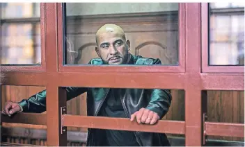  ?? FOTO: TNT/DPA ?? Rapper und Schauspiel­er Veysel Gelin ist auch in der zweiten Staffel der TNT-Serie „4 Blocks“dabei. Er spielt Abbas Hamady, den Bruder des Clanbosses. Er muss für einen Polizisten­mord ins Gefängnis.