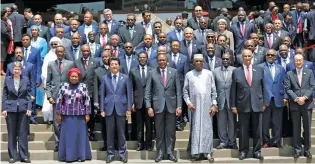  ?? - Reuters/Thomas Mukoya ?? ONE FOR THE ALBUM: Japan’s Prime Minister Shinzo Abe joins African leaders for a group photograph during a break session for the Sixth Tokyo Internatio­nal Conference on African Developmen­t (TICAD VI) in Kenya’s capital Nairobi, on Saturday.