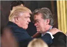  ?? MANDEL NGAN AGENCE FRANCE-PRESSE ?? Donald Trump avait élevé Stephen Bannon au rang de membre permanent du Conseil de sécurité nationale.