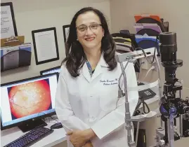  ?? STAFF PHOTO BY NICOLAUS CZARNECKI ?? `DIAGNOSE IT EARLY': Ophthalmol­ogist at Mass. Eye and Ear Dr. Deeba Husain may have unlocked the secret behind macular degenerati­on. Her research could lead to better treatments.