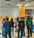  ?? Foto: Jennifer Rühl ?? Zahlreiche Jugendlich­e nahmen am Jugendforu­m in Harburg teil, um ihre Ideen und Wünsche für die Zukunft einzubring­en.