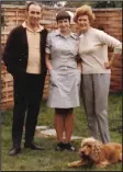  ??  ?? Memories: Army nurse Jan with her parents and dog