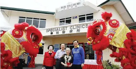 Vincent Tan S Dad Lives On In Hospital Pressreader