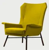  ??  ?? 2. LE FAUTEUIL GIULIETTA, édité par Arflex en 1958 et réédité en 2016.