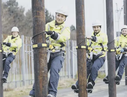  ??  ?? 0 Openreach already employs around 25,000 engineers who build, maintain and connect customers to its broadband network