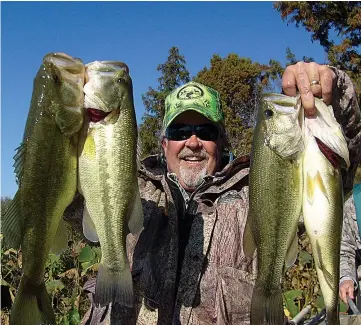  ?? Submitted photo ?? Mike Siefert's Millwood Lake Guide Service helps show anglers where the big bass are. His time on this lake goes all the way back to its beginnings, where four rivers came together in a flood control program for Red River.