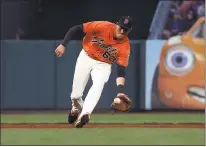  ?? STEPHEN LAM — GETTY IMAGES ?? The Giants’ Ryder Jones moved around the country following his father, Bobby, who is an assistant college baseball coach.