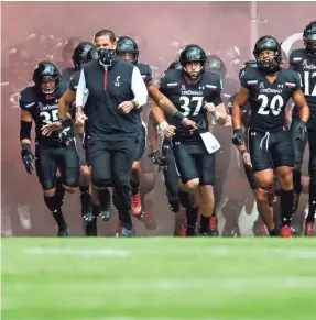  ??  ?? Head coach Luke Fickell’s Cincinnati Bearcats are 4-0 this season.
KAREEM ELGAZZAR/THE CINCINNATI ENQUIRER