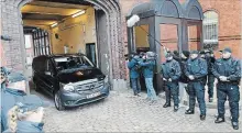  ?? FRANK MOLTER
THE ASSOCIATED PRESS ?? A van leaves a prison in Neumunster, Germany, Monday, where Carles Puigdemont the fugitive ex-leader of Catalonia was said to be held.