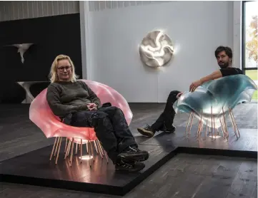  ?? ?? Mette Bentzen och Lasse Kristensen på Egevaerk studio, i stolarna ”Fluid Easy Chair No. 6” som väcker habegär hos designmöbe­lsamlare världen runt.
