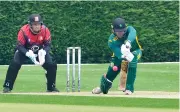  ?? ?? Steven Naylor batting for Wokingham Pictures: Steve Smyth