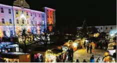  ?? Foto: Roland Furthmair (Archivbild) ?? Im Prälatenho­f des Klosters findet in diesem Jahr der 15. Roggenburg­er Weihnachts­markt statt.