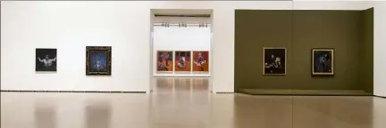 ?? (Photo Guggenheim Bilbao) ?? Dans les salles cathédrale­s du musée, le parti pris lancé au Grimaldi Forum de confronter les toiles de Bacon avec celles de maîtres de la peinture qui l’ont inspiré a été suivi.