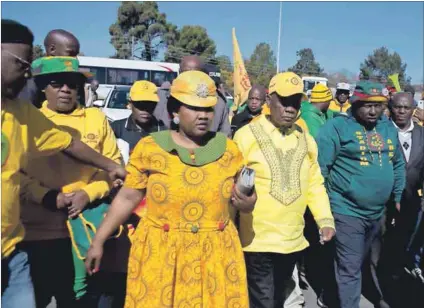  ??  ?? Divided: The leadership abilities of Prime Minister Tom Thabane (centre right) are being questioned and his wife, Maesaiah Thabane (centre), has been accused of interferin­g in state affairs. Photo: Oupa Nkosi