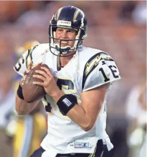  ?? 1998 PHOTO BY ROBERT HANASHIRO/USA TODAY SPORTS ?? Chargers quarterbac­k Ryan Leaf threw 14 touchdown passes in 25 NFL games spanning three seasons.