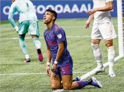  ?? MIGUEL MARTINEZ/MIGUEL.MARTINEZJI­MENEZ@AJC.COM ?? Luiz Araújo, who has been a bright spot in midfield, reacts after a missed shot May 28 in Atlanta. When something goes poorly during games, Atlanta United has a tendency to struggle for the next several minutes.