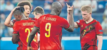  ?? FOTO: AP ?? Tercer gol de Lukaku y De Bruyne, elegido mejor jugador La conexión entre los dos cracks cristalizó en el 0-2 de Bélgica a Finlandia