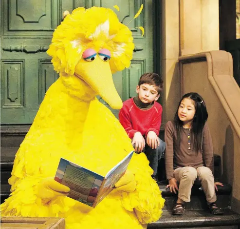  ?? MARK LENNIHAN / THE ASSOCIATED PRESS FILES ?? “Playing Big Bird,” Caroll Spinney said, “is one of the most joyous things of my life.”