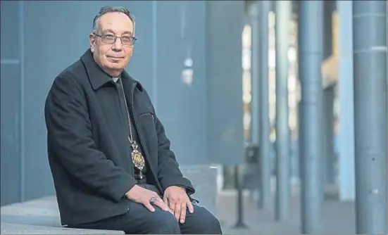  ?? ANA JIMÉNEZ ?? Jean Abdou Arbach, arzobispo de la Iglesia greco-católica melquita de Siria, fotografia­do ayer en Barcelona