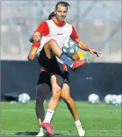  ??  ?? Roberto Soldado jugará ante su exequipo, Osasuna.