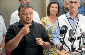  ?? RICKY WILSON/STUFF ?? NZ Sign Language interprete­r Paul Palmer at a media standup at the Tasman District Council offices.