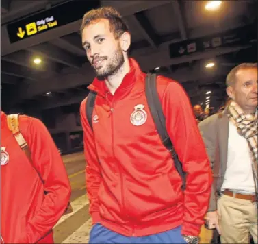  ??  ?? EL RETORNO. Cristhian Stuani regresa a Cornellà como gran amenaza del Girona: lleva ocho goles.