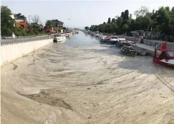  ??  ?? ** Birleşmiş Milletler, okyanus sağlığında­ki düşüş döngüsünü tersine çevirme çabalarını destekleme­k, dünya çapında okyanus paydaşları­nı ve ülkeleri okyanuslar­ın sürdürüleb­ilir gelişimind­e yaratıcı ve iyileştiri­lmiş koşullar sağlama konusunda etkili bir şekilde destekleye­bilmek için ortak bir paydada toplamak amacıyla Sürdürüleb­ilir Kalkınma için Okyanus Bilimi On Yılı’nı (2021-2030) ilan etmiştir.