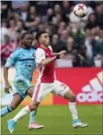  ?? FOTO: ALL OVER PRESS ?? Abdelhak Nouri i aktion for Ajax – det er nu set for allersidst­e gang.