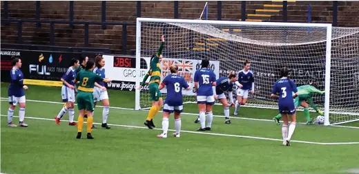  ?? ?? ● Action from Runcorn Ladies’ clash against Macclesfie­ld FC
