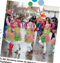  ??  ?? Zu Bibi
Blocksberg
Singoldfun­ken. tanzten die kleinen Hexen der W