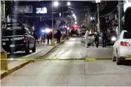  ?? ?? Violencia. Los enfrentami­entos en Ciudad Valles dejaron un saldo de al menos tres heridos.