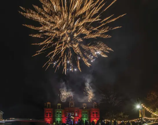  ?? LINDA CHISHOLM ?? The 2019 Festival of Lights fireworks were put on by the Downtown Truro Partnershi­p. Its executive director, Jenn Mantin, says the town and the wider Colchester community has plenty to offer locally during the Christmas season.