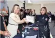  ?? JORGE COTA ?? > Reconocen a 36 mujeres policías de Ahome.