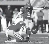  ?? Bay Area News Group/tns ?? San Francisco 49ers’ Robbie Gould kicks a 36-yard field goal against the Detroit Lions in the fourth quarter in September 2018 at Levi’s Stadium in Santa Clara.