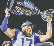  ?? AZIN GHAFFARI FILES ?? The Grey Cup, won in 2019 by Chris Streveler and the Blue Bombers, is a national party held every November. The CFL wants the Vanier Cup university football championsh­ip to join the party.
