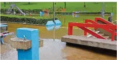  ?? FOTO: GABRIELE SCHARENBER­G-FISCHER/STADTWERKE ?? So sah es nach dem Unwetter im Kombibad Fechingen aus. Das Freibad blieb den ganzen Sommer über geschlosse­n.