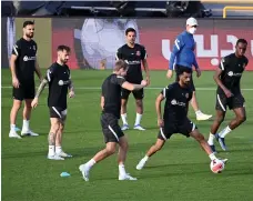  ?? UAE Pro League ?? Shabab Al Ahli players train ahead of tonight’s Pro League Cup final against Al Ain in Abu Dhabi