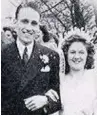  ??  ?? ●●Roy and Anne Rogers on their wedding day
