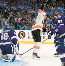  ?? CHRIS O’MEARA/AP ?? James van Riemsdyk’s work in front of the net, particular­ly at tipping pucks, will be a welcome addition back to the Flyers’ power play.