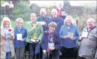  ??  ?? Hinckley and District Museum chairman Ann Crabtree and secretary Philip Lindley, centre left and right, received a donation of nearly £2,053 from members of Barwell Bits and Shilton Snips heritage group, from left, Carole Charleton, Rosemary Coe,...