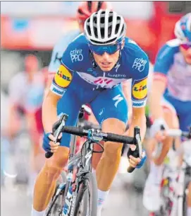  ?? FOTO: DECEUNINCK ?? Enric Mas, 2º en la Vuelta a España’2018, abre su temporada en El Algarve