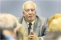  ?? SOUTH FLORIDA SUN SENTINEL FILE ?? Former Palm Beach County Commission­er Burt Aaronson died Thursday.