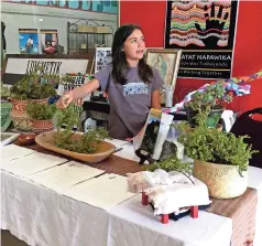  ??  ?? La exhibición de medicina natural en el evento realizado ayer