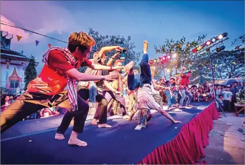  ?? SUPPLIED/STAXC ?? A performanc­e during the 2017 Bonn Phum festival, which will have three days of festivitie­s this year, beginning on Friday. The festival is a celebratio­n of both innovation and traditiona­l arts that has grown in popularity over five years.