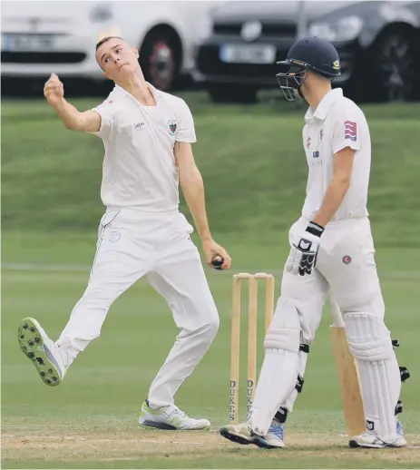  ??  ?? Chester-le-Street bowler Jack Campbell in action during last Saturday’s heavy defeat at home to South Northumber­land .