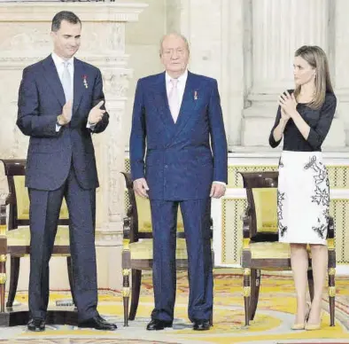  ?? EUROPA PRESS ?? Los Reyes, en la abdicación de Juan Carlos I, en junio de 2014.